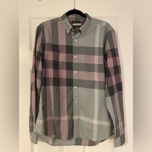 Burberry Brit men’s size large button down shirt in mauve/grey plaid